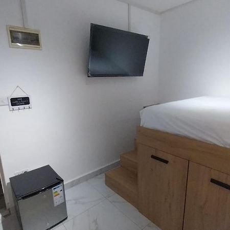 Cosy Studio With All Amenities Гранд-Бэй Экстерьер фото