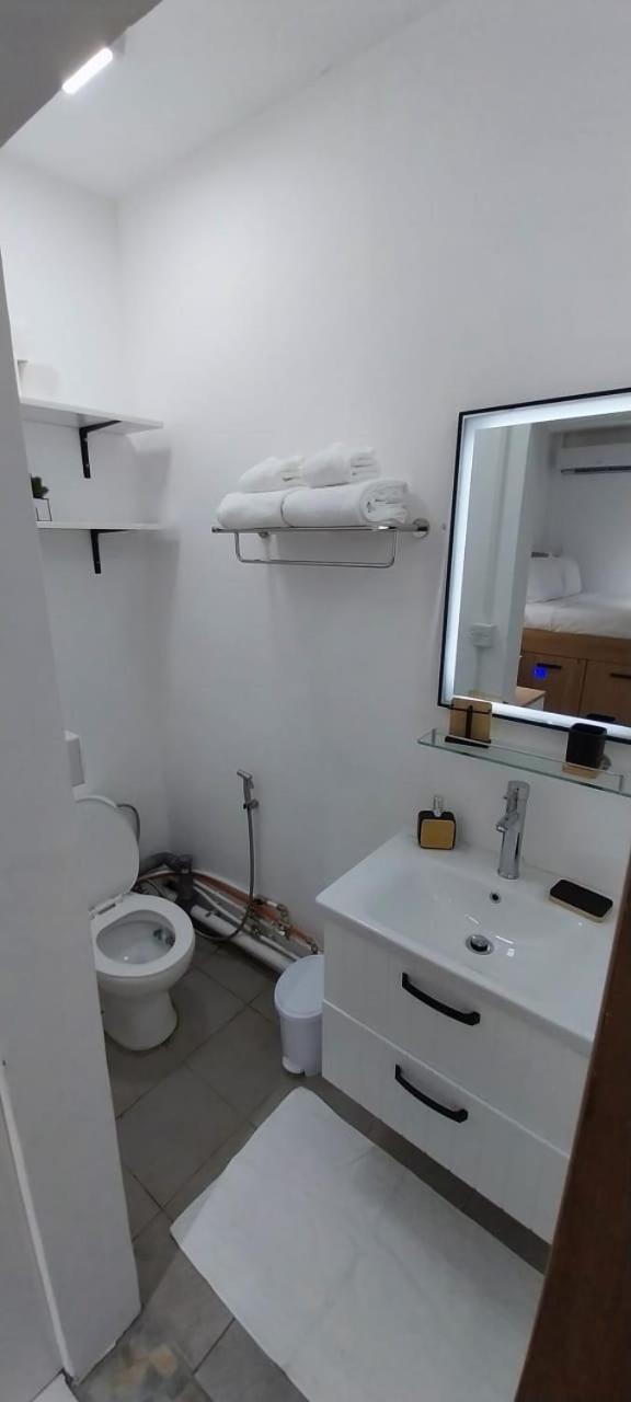 Cosy Studio With All Amenities Гранд-Бэй Экстерьер фото